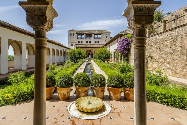 Cost of Courtyard Construction Service in Sparks