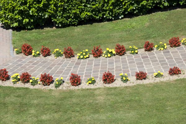 Cost of Garden Paving in Sparks